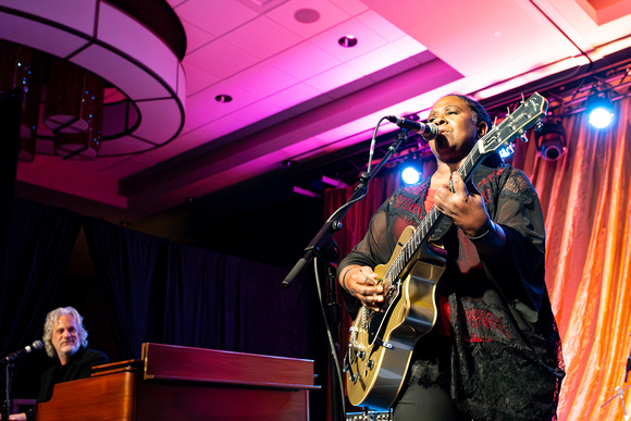 Ruthie Foster