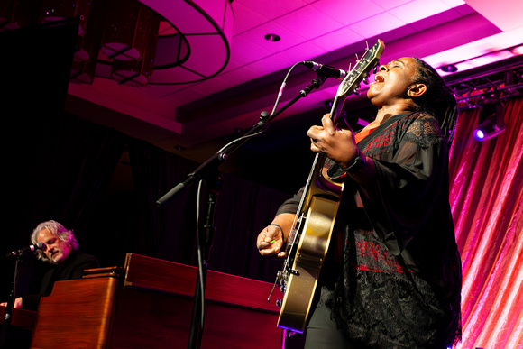 Ruthie Foster