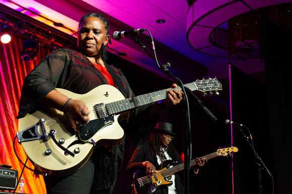 Ruthie Foster