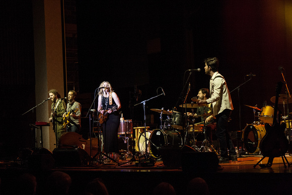 Amy Helm And The Handsome Strangers